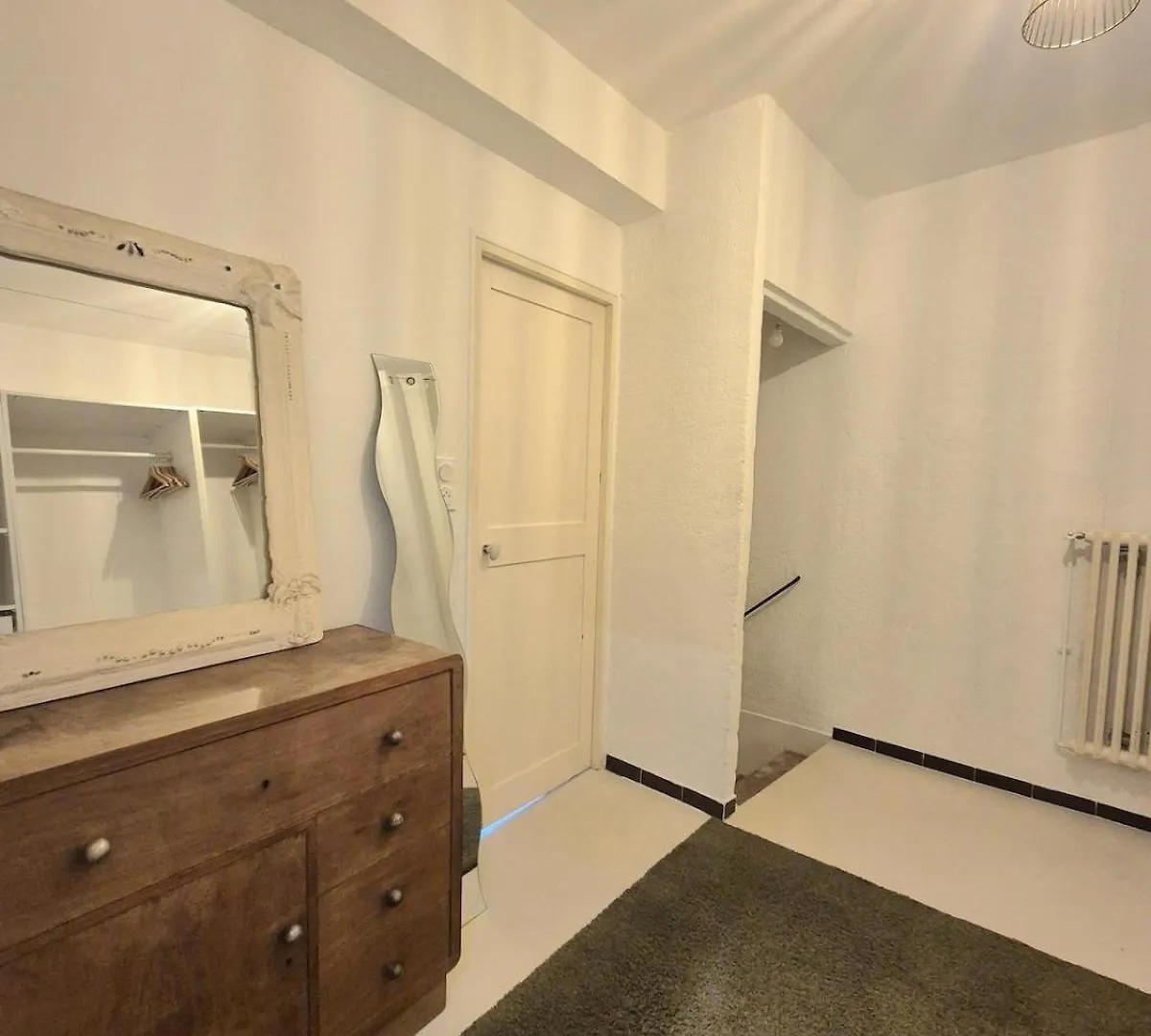 Holiday home La Maison Des Artistes Arles France